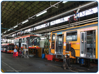 Smoke and gas extraction system from bus exhausts in a bus garage. The extraction is carried out using a suction reel connected to a central vacuum system.