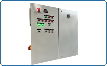 Electric panel with a frequency converter and potentiometer for easy control of the suction power in a filtration system with automatic cleaning using compressed air